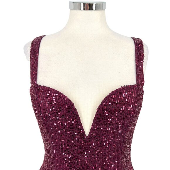 Lulus Sequin Bodysuit Plum Purple Plunging Neckline Size Medium NWT - Picture 2 of 10